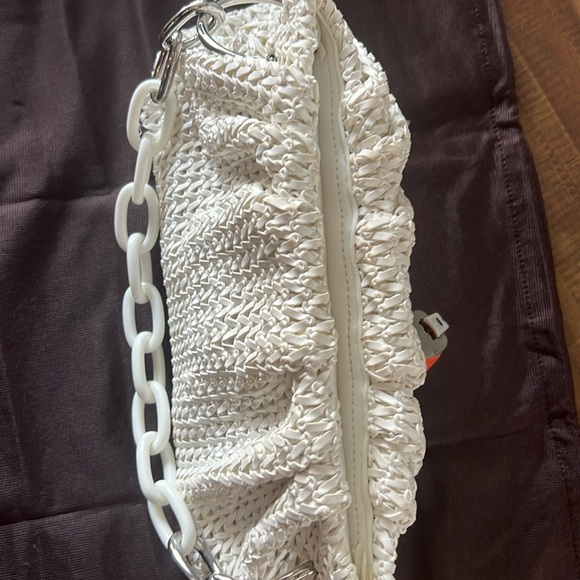 Wolven top handle clutch - Picture 3 of 7